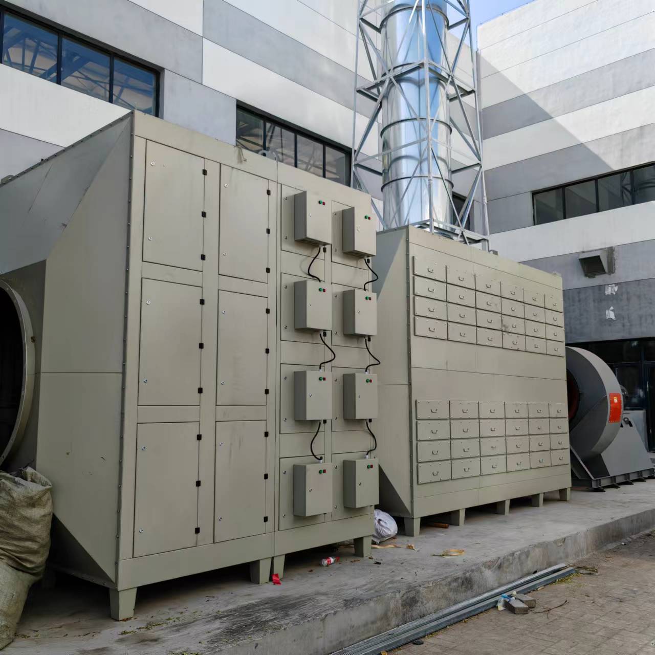 8177d2fb6e9351f2ab35cff78d15bd